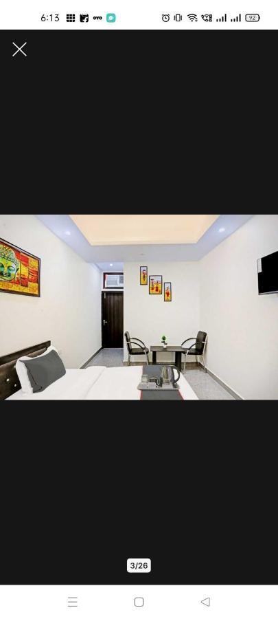Hotel O K R Resdiancy Near Botanic Garden Of Indian Republic Noida Exteriör bild